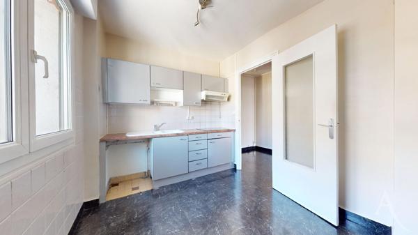 Appartement Grenoble 3 pièce(s) 65.46 m2