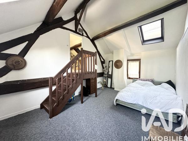 Maison à vendre 6 pièces 148 m² Vaux-le-Pénil