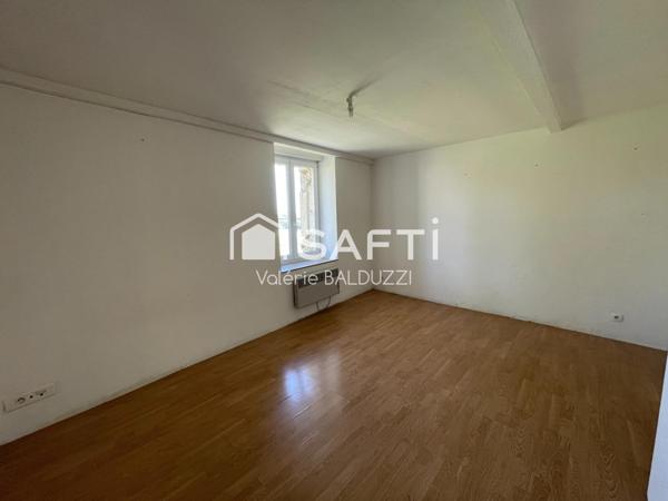 Secteur CHEZY sur Marne , ses commerces et sa gare