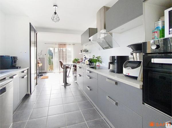 Maison - 5 pièces - 108m²