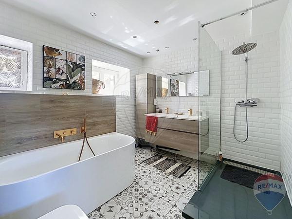 Maison 4 chambre(s) à vendre - Fontaines, Saône-et-Loire - 71