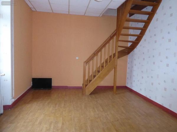 Maison de maître à vendre à Combourg en Ille-et-Vilaine (35270), ref : 1811   
centre ville