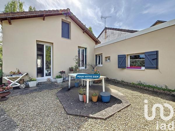 Maison 2 pièces de 64 m² à Sucy-en-Brie (94370)