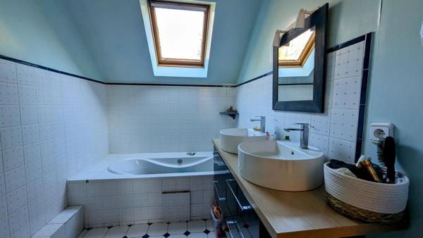 Vente Maison 5 pièces 162 m2 à Aubigny-sur-Nère