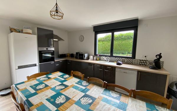 Maison à vendre    7 pièces •  La Ferrière-Bochard