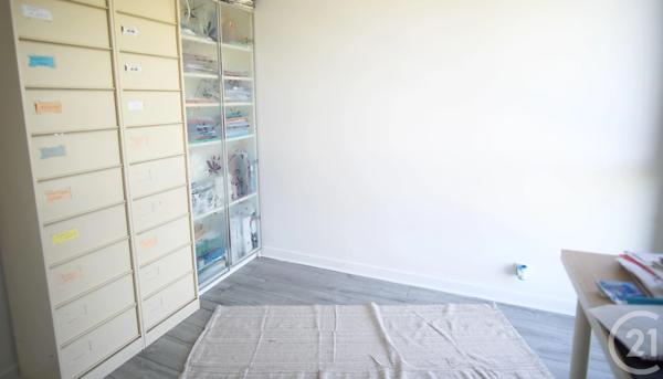 Appartement F5 à vendre  5 pièces - 95 m 2   CRETEIL  - 94