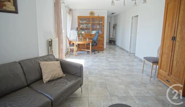 Appartement F5 à vendre  5 pièces - 95 m 2   CRETEIL  - 94