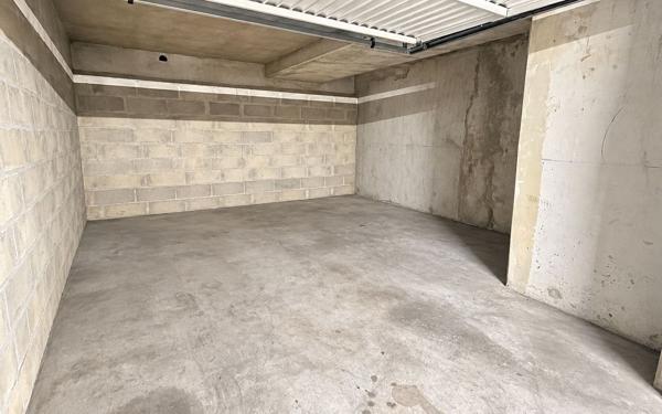 Stationnement à vendre