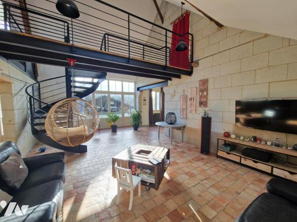 Charmante longère avec dépendances