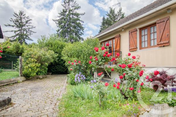 Maison à vendre  5 pièces - 82,40 m 2   ERMONT  - 95