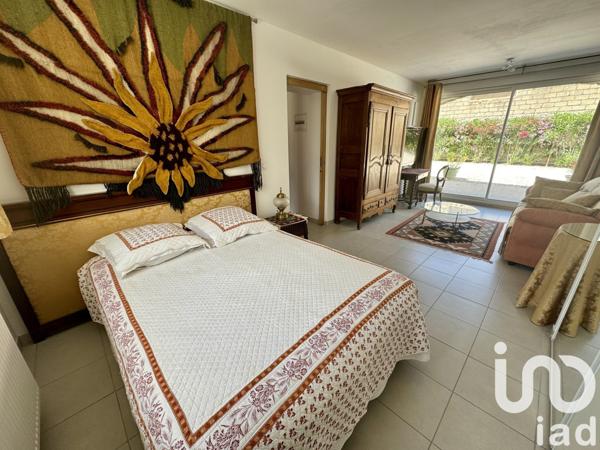 Maison d’architecte 7 pièces de 277 m² à Beaucaire (30300)