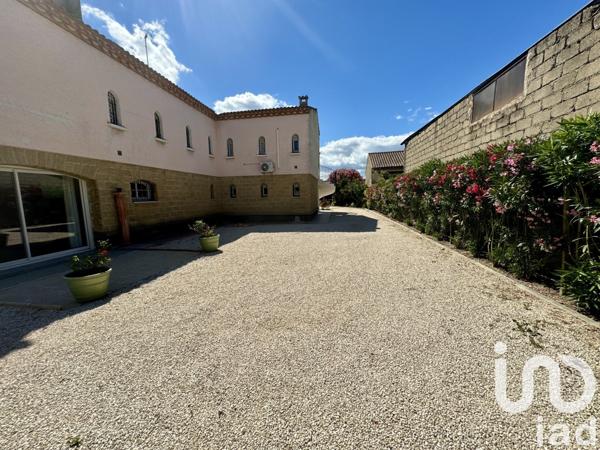 Maison d’architecte 7 pièces de 277 m² à Beaucaire (30300)