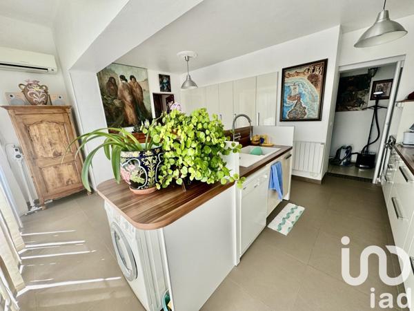 Maison d’architecte 7 pièces de 277 m² à Beaucaire (30300)