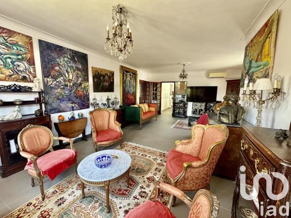 Maison d’architecte 7 pièces de 277 m² à Beaucaire (30300)