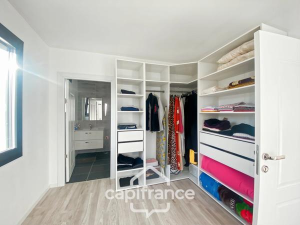 À Vendre : Maison Neuve de 2024 - Plain-pied Moderne et Équipée à Rochefort 17300