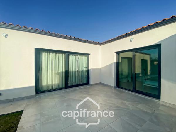 À Vendre : Maison Neuve de 2024 - Plain-pied Moderne et Équipée à Rochefort 17300