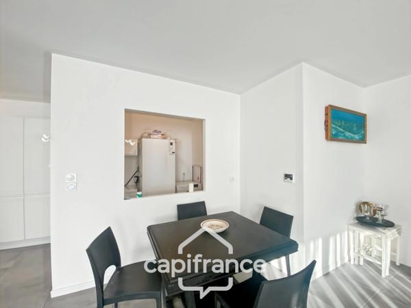 À Vendre : Maison Neuve de 2024 - Plain-pied Moderne et Équipée à Rochefort 17300