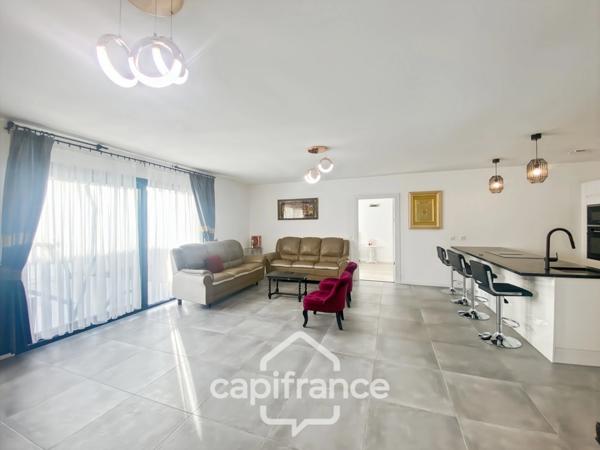 À Vendre : Maison Neuve de 2024 - Plain-pied Moderne et Équipée à Rochefort 17300