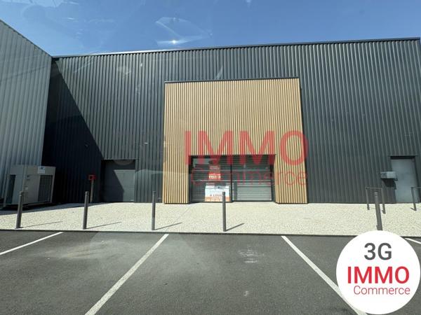 Location / Local Commercial à Saintes (17100)