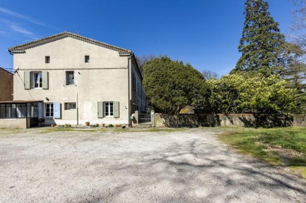 Belle maison de maître avec parc - REF. VM433