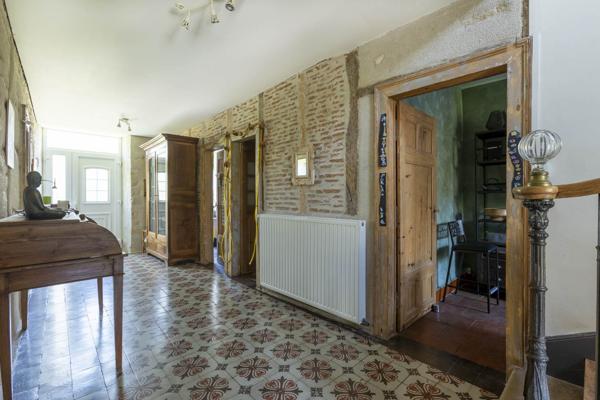 Belle maison de maître avec parc - REF. VM433