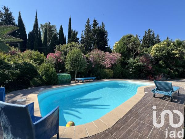 Maison à vendre 6 pièces 197 m² Châteauneuf-Grasse