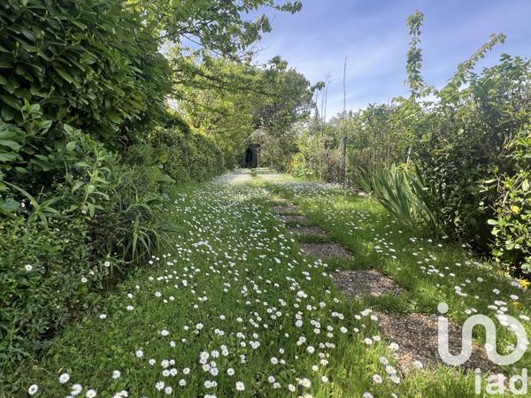 Maison à vendre 6 pièces 197 m² Châteauneuf-Grasse