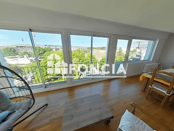 Location Appartement 5 pièces 115.5 m² - 12B Boulevard Général Philippe LECLERC Lorient 56100