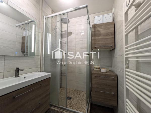 Quartier Petite Garenne. Appartement 3 pièces avec terrasse, parking et cave