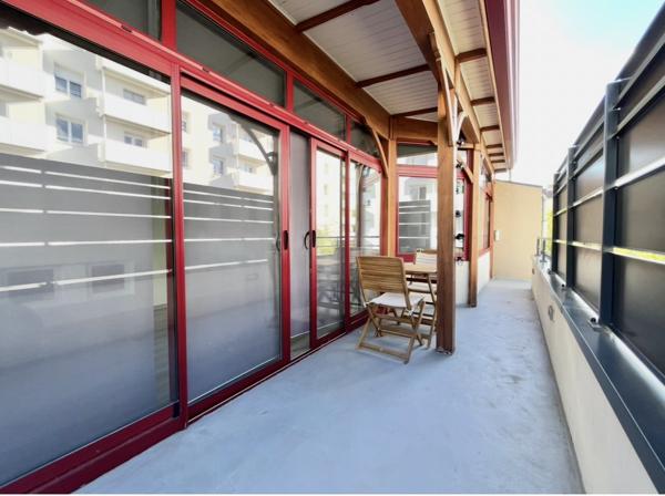 SABLON : Maison de ville 6 pièces 130m2