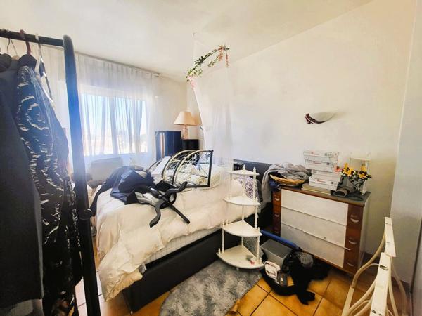 Appartement 3 - 4 pièce(s) / 2 Balcons / Cave