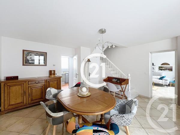 Maison à vendre  5 pièces - 118 m 2   COGNAC  - 16