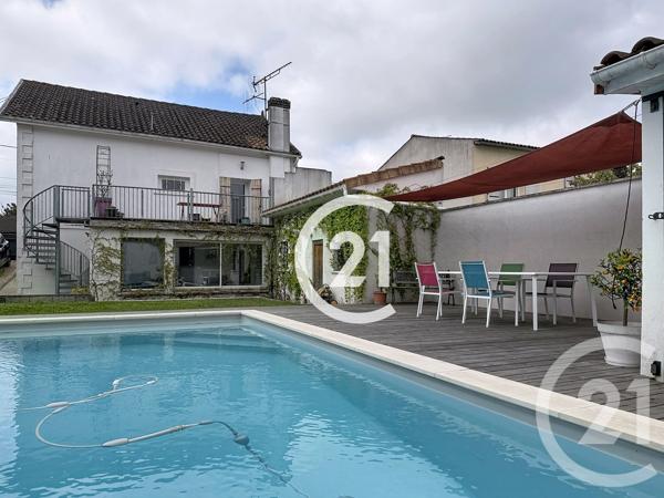 Maison à vendre  5 pièces - 118 m 2   COGNAC  - 16
