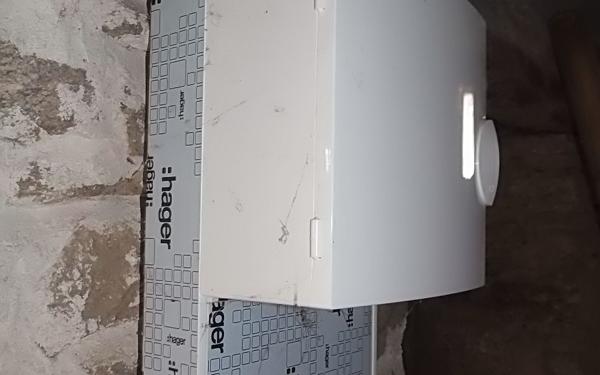 Maison à vendre    1 pièce •  Saint-Agnant-de-Versillat