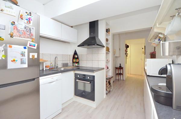 SAINT GERMAIN EN LAYE – 700 m RER A - 2/3 PIECES - 1 CHAMBRE - RDJ - TERRASSE - ASCENSEUR - CAVE - DOUBLE PARKING
