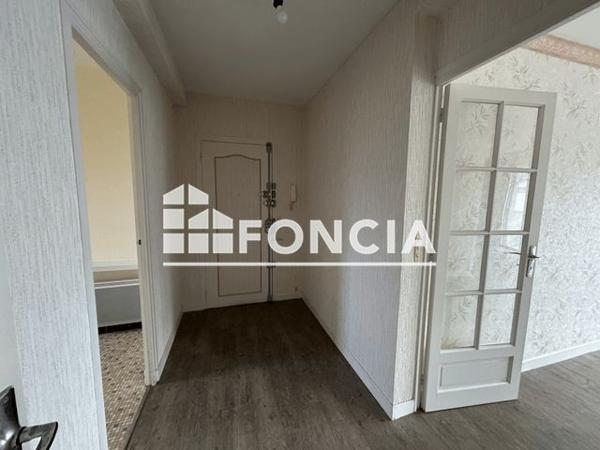 Location Appartement 3 pièces 70.47 m² - 22 RUE DE VAUQUOIS Blois 41000