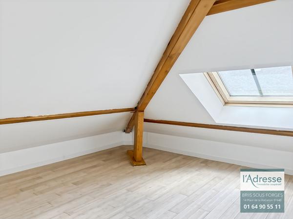 Centre ville de Rambouillet 2P 28m² ( 60m² au sol)