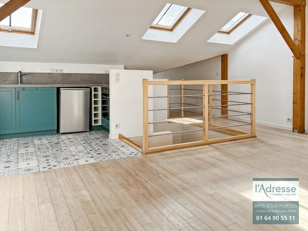 Centre ville de Rambouillet 2P 28m² ( 60m² au sol)