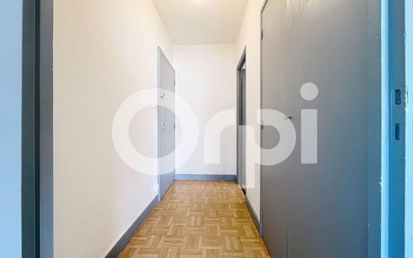Appartement à louer    1 pièce • 27,18 m2 Brive-la-Gaillarde