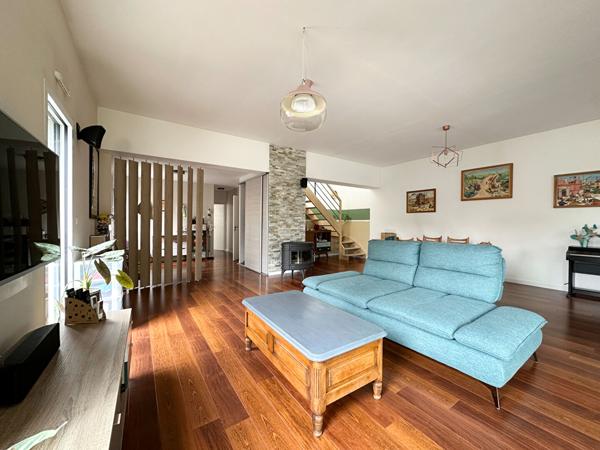 MAISON CONTEMPORAINE 3 CHAMBRES
