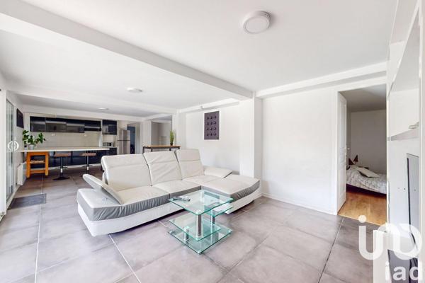 Maison à vendre 9 pièces 223 m² Pessac