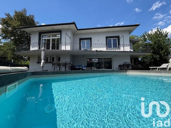 Maison à vendre 9 pièces 223 m² Pessac