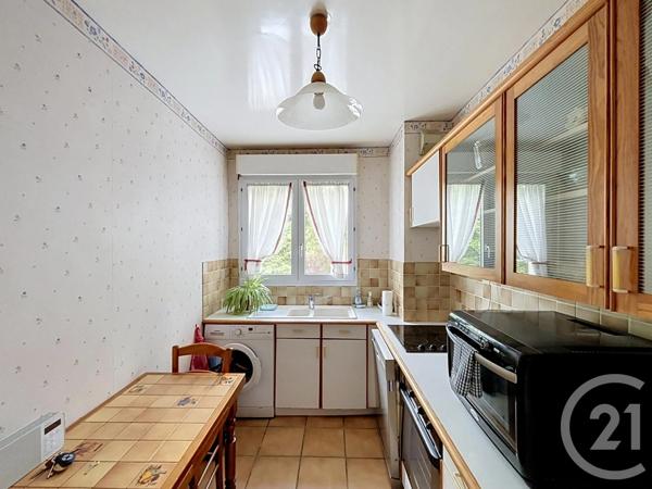 Appartement F4 à vendre  4 pièces - 74,11 m 2   RAMBOUILLET  - 78
