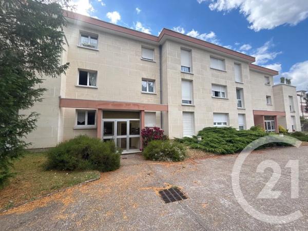 Appartement F4 à vendre  4 pièces - 74,11 m 2   RAMBOUILLET  - 78