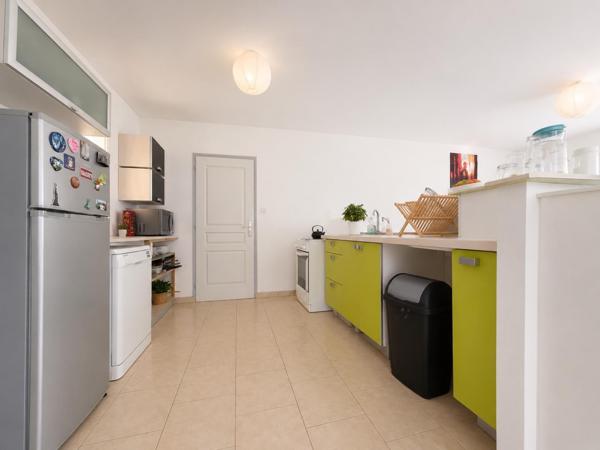 Maison de plain-pied de 100 m² à Fontenay-le-Comte – Quartier recherché de Grissais