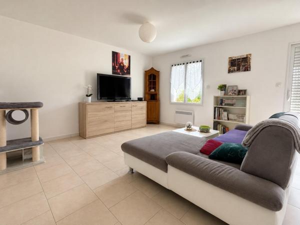 Maison de plain-pied de 100 m² à Fontenay-le-Comte – Quartier recherché de Grissais