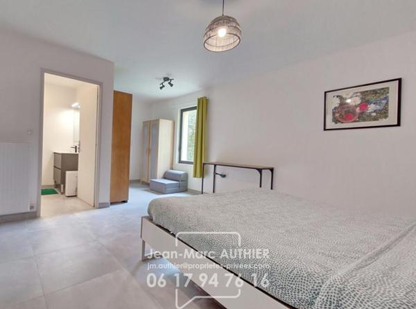 Propriété de charme, 212 m2, 6 chambres, piscine chauffée sur 6774 m2 de jardin