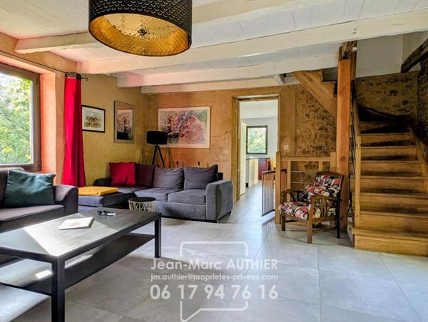 Propriété de charme, 212 m2, 6 chambres, piscine chauffée sur 6774 m2 de jardin
