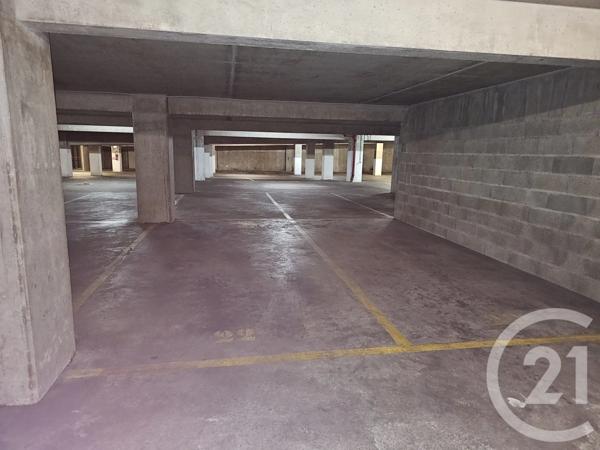 Parking à vendre  13,78 m 2   PARIS  - 75015