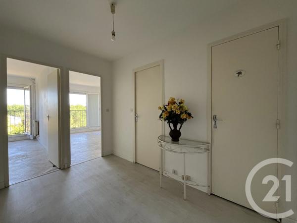 Appartement F3 à vendre  3 pièces - 73,52 m 2   DOURDAN  - 91